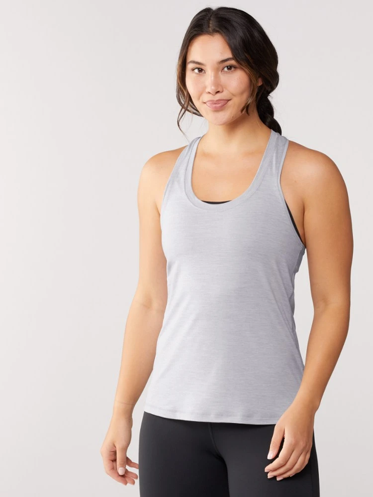 Vuori Lux Performance Tank Top - Women's - Image 2